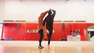 Charli D'Amelio feet photo thumbnail