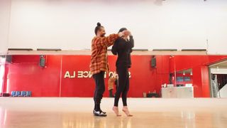 Charli D'Amelio feet photo thumbnail