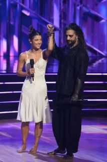 Charli D'Amelio feet photo thumbnail