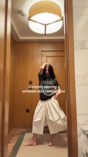 Charli D'Amelio feet photo thumbnail