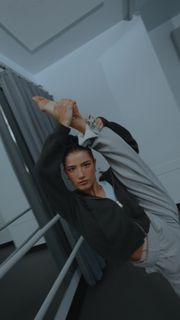 Charli D'Amelio feet photo thumbnail