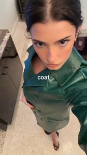 Charli D'Amelio feet photo 14