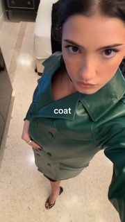 Charli D'Amelio feet photo 13