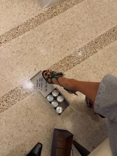 Charli D'Amelio feet photo 6