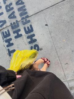 Charli D'Amelio feet photo 7