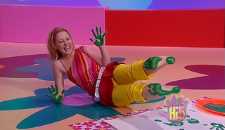 Charli Robinson feet photo thumbnail