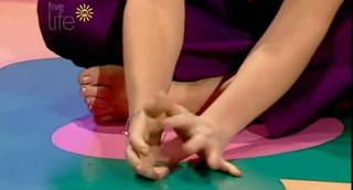 Charli Robinson feet photo thumbnail