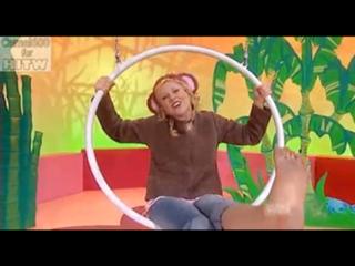 Charli Robinson feet photo thumbnail