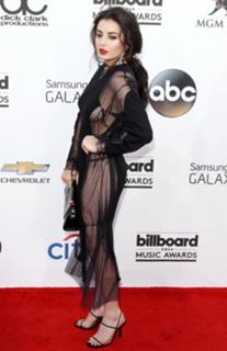 Charli XCX feet photo thumbnail