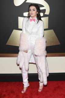 Charli XCX feet photo thumbnail
