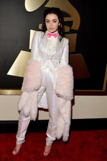 Charli XCX feet photo thumbnail