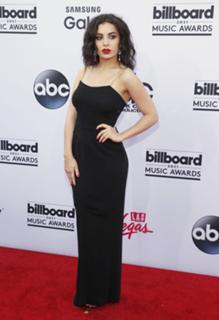 Charli XCX feet photo thumbnail