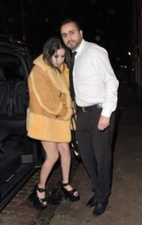 Charli XCX feet photo thumbnail