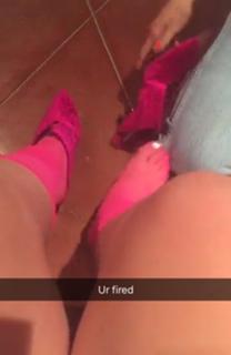 Charli XCX feet photo thumbnail