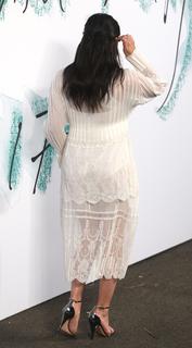Charli XCX feet photo thumbnail