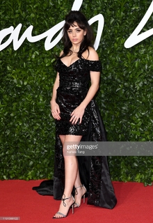 Charli XCX feet photo thumbnail
