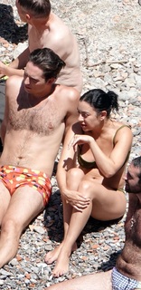Charli XCX feet photo thumbnail