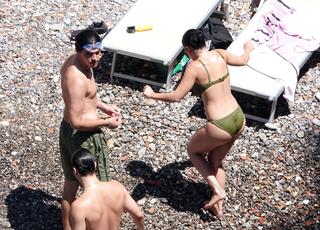 Charli XCX feet photo thumbnail