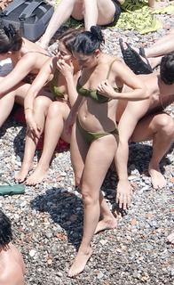 Charli XCX feet photo thumbnail