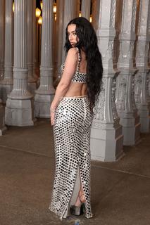 Charli XCX feet photo thumbnail