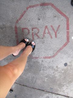 Charli XCX feet photo 2