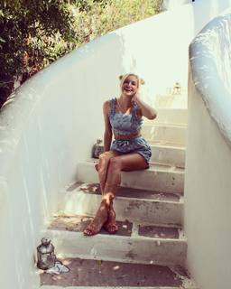 Charlie Neff feet photo 8