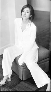 Charlie Yeung feet photo 16