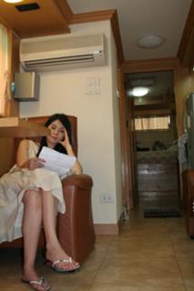 Charlie Yeung feet photo 13