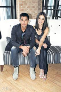 Charlie Yeung feet photo 12