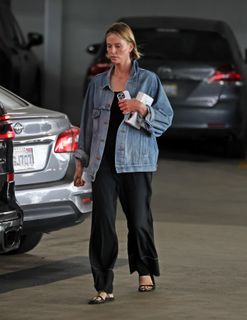 Charlize Theron feet photo 8