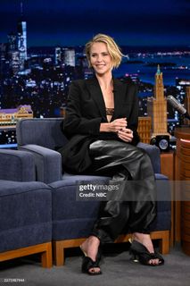 Charlize Theron feet photo 17