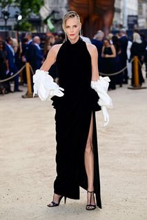 Charlize Theron feet photo 5