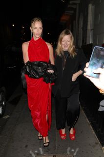 Charlize Theron feet photo 3