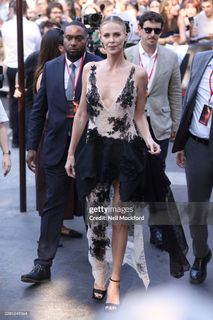 Charlize Theron feet photo 19