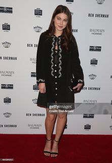Charlotte Best feet photo 4