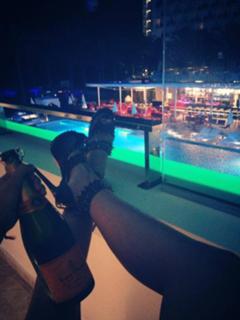 Charlotte Caniggia feet photo 16