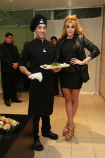 Charlotte Caniggia feet photo 9