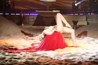Charlotte Caniggia feet photo 6