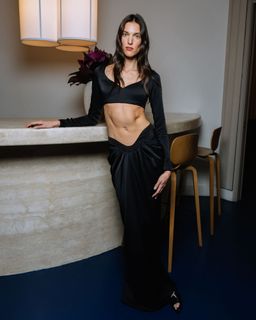 Charlotte Cardin feet photo 1