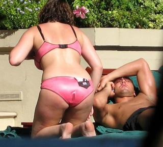 Charlotte Church feet photo thumbnail