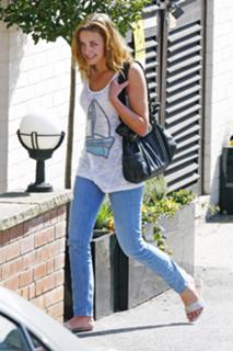 Charlotte Church feet photo thumbnail