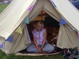 Charlotte Church feet photo thumbnail