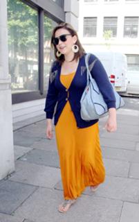 Charlotte Church feet photo thumbnail