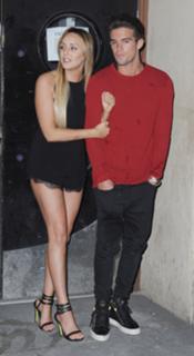 Charlotte Crosby feet photo thumbnail