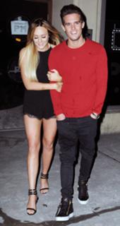 Charlotte Crosby feet photo thumbnail