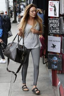 Charlotte Crosby feet photo thumbnail