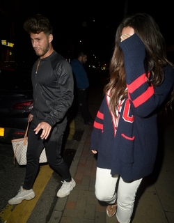 Charlotte Crosby feet photo thumbnail
