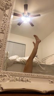 Charlotte D'Alessio feet photo 8