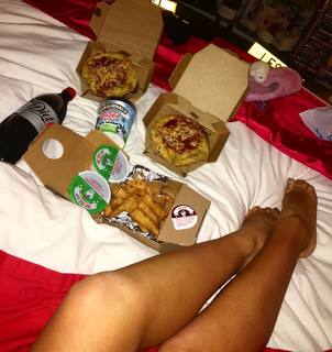 Charlotte Dawson feet photo 9