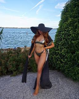 Charlotte Dawson feet photo 5